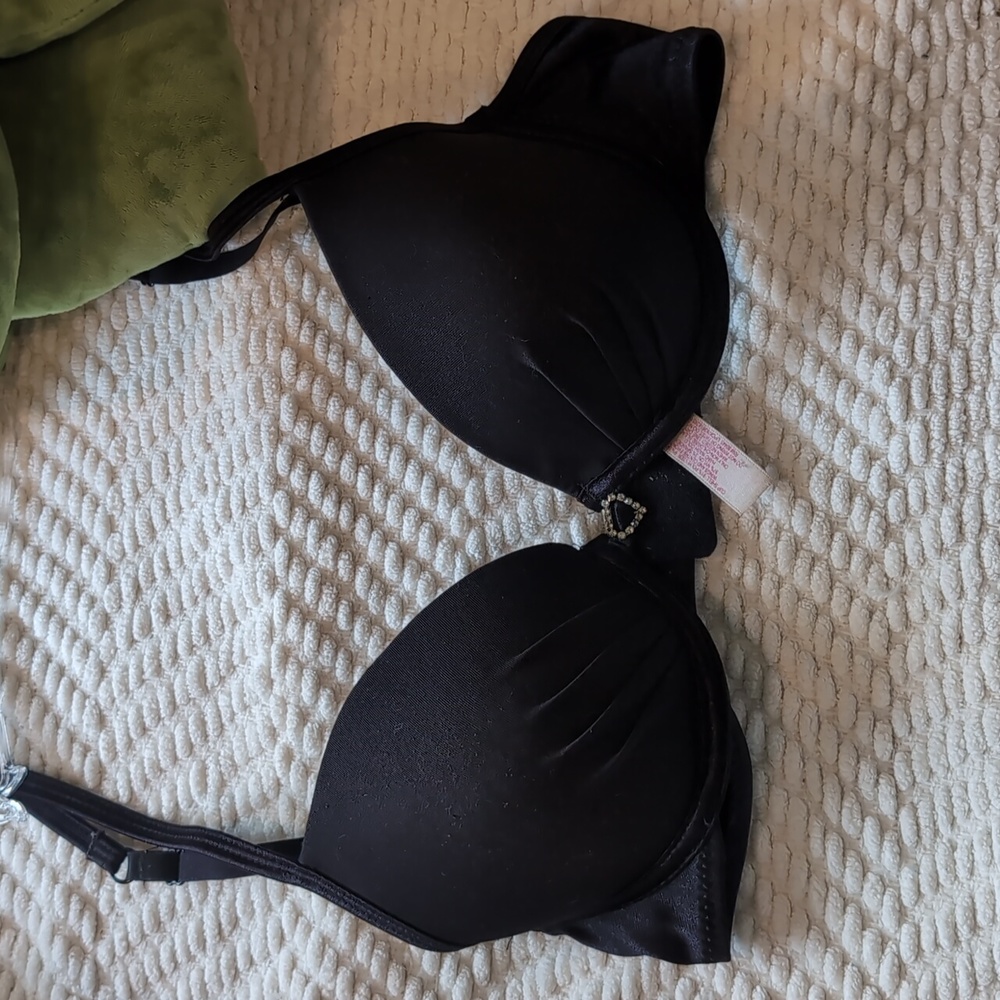Black bra